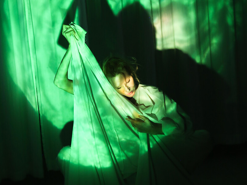 Katherine Crockett performs "Metamorphosis" in celebration of SHE INSPIRES Exhibit, The Untitled Space Gallery, New York - May 9, 2017 with visuals by Laura Weyl and vocals by Daisy Press